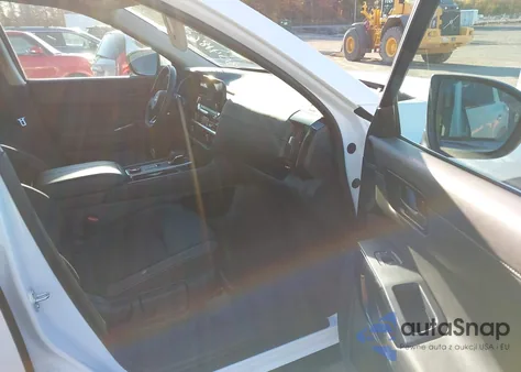 2025 Nissan Pathfinder Sv 4Wd from USA, damaged, VIN 5N1DR3BC4SC255215